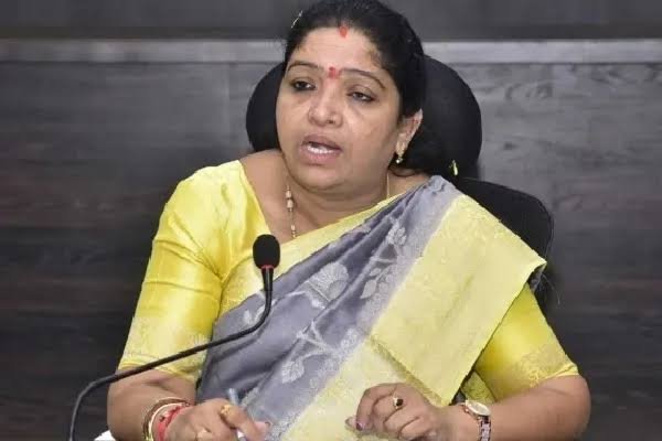 hellotelugu-GummidiSandhyarani
