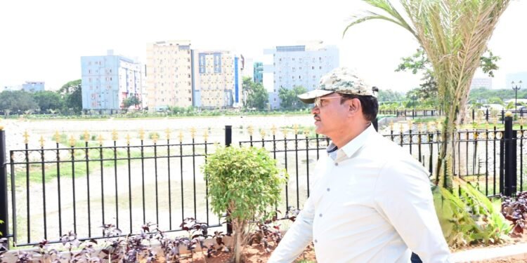 hellotelugu-HYDRAA