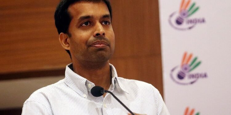 hellotelugu-PullelaGopichand.jpg