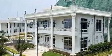 hellotelugu-RushiKondaPalace