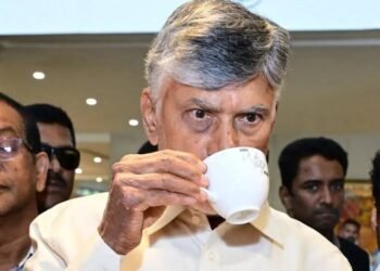 hellotelugu-ArakuCoffee