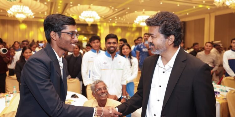 hellotelugu-CMVijay