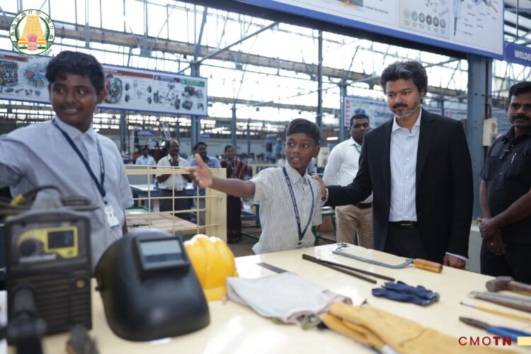 hellotelugu-CMVijay