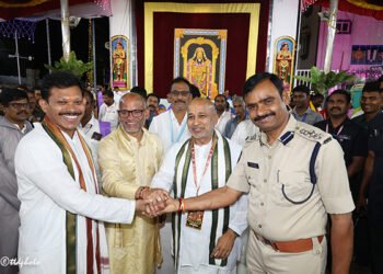 hellotelugu-GarudaSeva