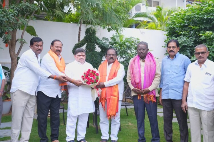 hellotelugu-PonnamPrabhakar