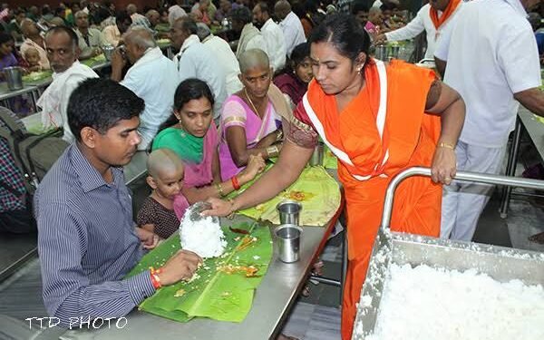 hellotelugu-TTDAnnaprasadam